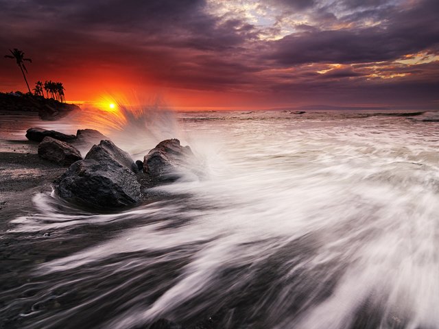 Обои небо, индонезия, природа, бали, камни, manyar beach, берег, закат, горизонт, пальмы, океан, the sky, indonesia, nature, bali, stones, shore, sunset, horizon, palm trees, the ocean разрешение 3000x1987 Загрузить