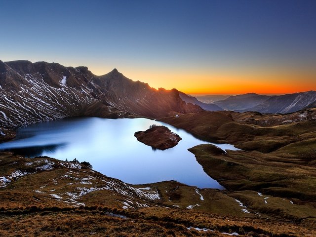 Обои вечер, горы, закат, австрия, тироль, the evening, mountains, sunset, austria, tyrol разрешение 2048x1221 Загрузить