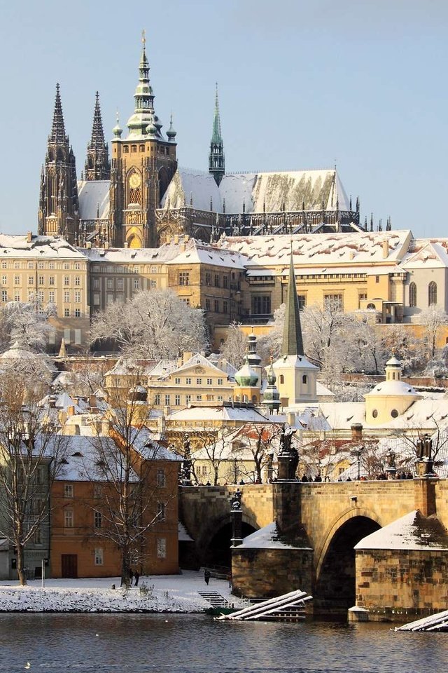 Обои зима, мост, прага, чехия, старый город, winter, bridge, prague, czech republic, old town разрешение 1920x1200 Загрузить