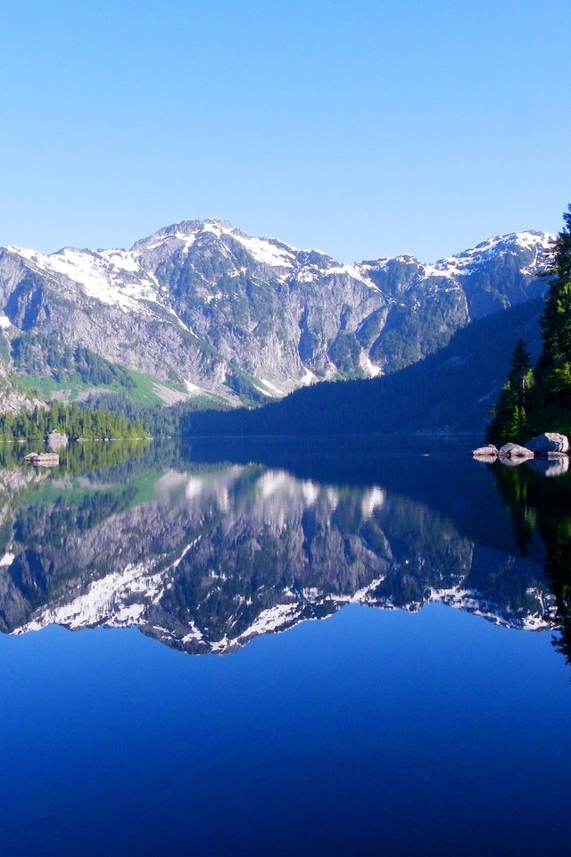 Обои озеро, горы, природа, отражение, пейзаж, канада, lake, mountains, nature, reflection, landscape, canada разрешение 2560x1920 Загрузить