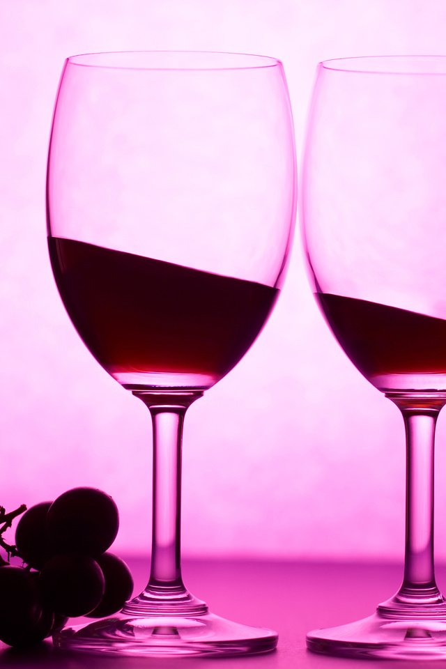 Обои фон, виноград, вино, бутылка, бокалы, background, grapes, wine, bottle, glasses разрешение 4059x2828 Загрузить