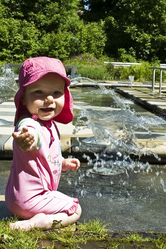 Обои вода, парк, дети, сад, фонтан, ребенок, water, park, children, garden, fountain, child разрешение 3504x2336 Загрузить