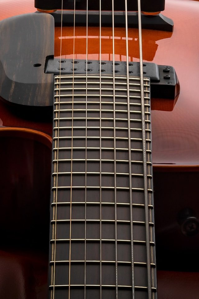 Обои макро, фон, гитара, macro, background, guitar разрешение 1920x1101 Загрузить