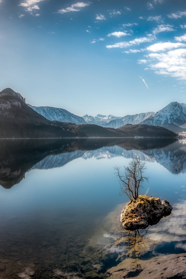 Обои небо, облака, озеро, горы, отражение, австрия, штирия, altaussee, styrian lake, the sky, clouds, lake, mountains, reflection, austria, styria разрешение 2112x1188 Загрузить