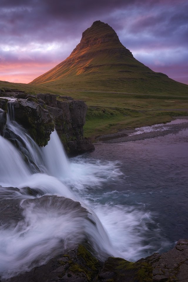 Обои горы, водопад, вулкан, исландия, mountains, waterfall, the volcano, iceland разрешение 2048x1298 Загрузить