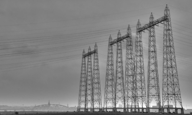 Обои черно-белая, лэп, black and white, power lines разрешение 1920x1440 Загрузить