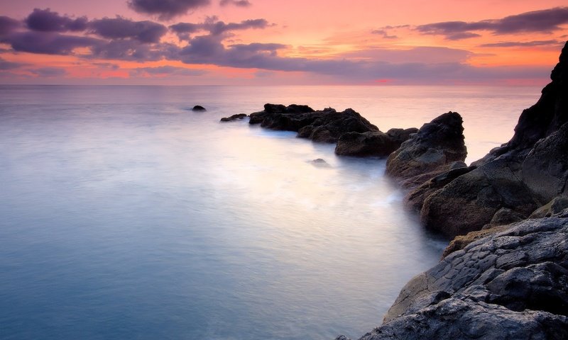 Обои небо, вода, скалы, закат, океан, the sky, water, rocks, sunset, the ocean разрешение 2560x1600 Загрузить
