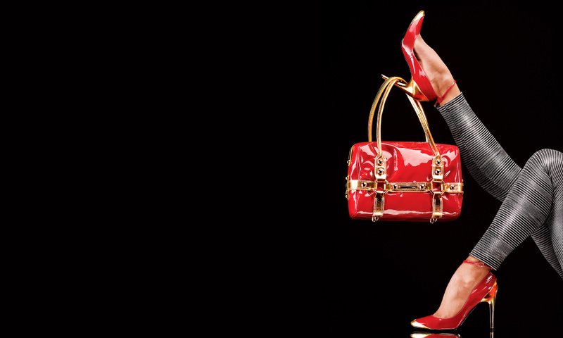 Обои ножки, туфли, мода, фасон, сумка, legs, shoes, fashion, style, bag разрешение 2560x1600 Загрузить