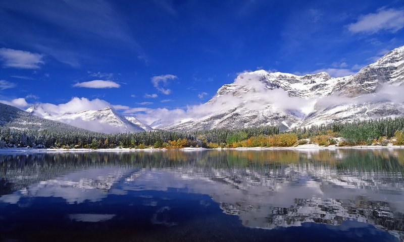 Обои горы, снег, вершины, горное озеро, mountains, snow, tops, mountain lake разрешение 1920x1200 Загрузить