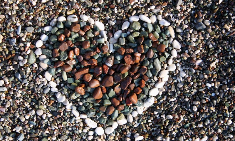 Обои камни, галька, форма, сердце, гравий, stones, pebbles, form, heart, gravel разрешение 2560x1600 Загрузить