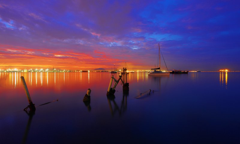 Обои небо, вечер, закат, море, яхта, the sky, the evening, sunset, sea, yacht разрешение 2048x1365 Загрузить