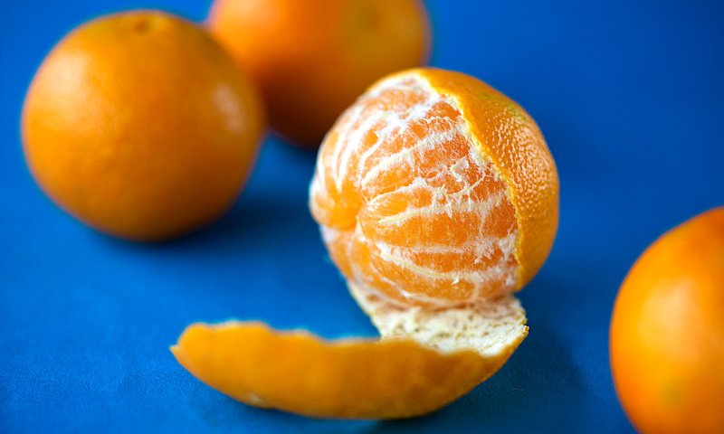 Обои фрукты, цитрус, дольки, мандарин, мандарины, fruit, citrus, slices, mandarin, tangerines разрешение 2048x1311 Загрузить