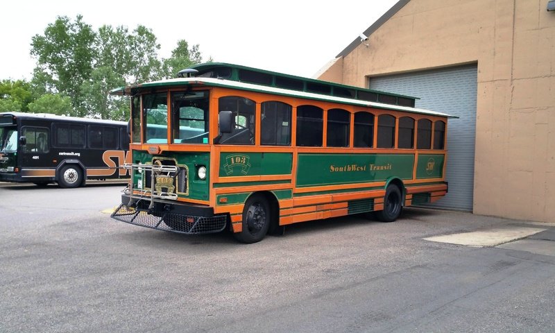Обои bus-trolley разрешение 5312x2988 Загрузить