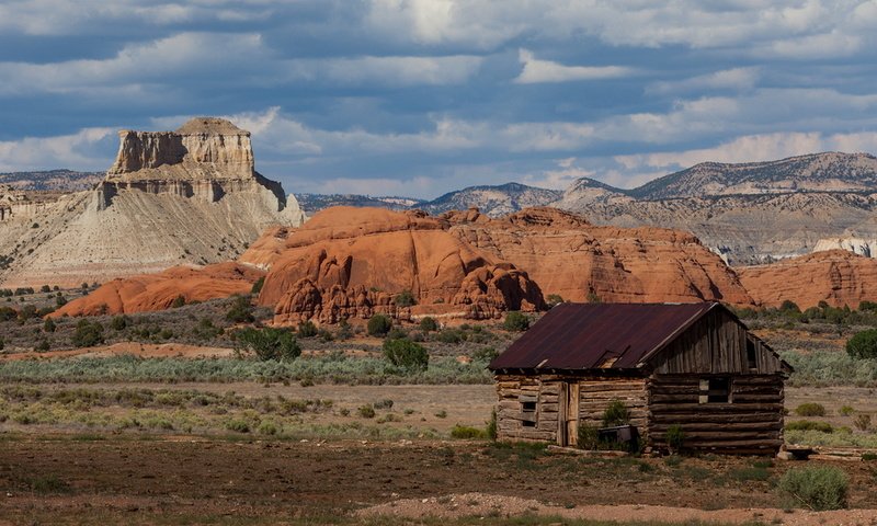 Обои каньон, дом, сша, долина, штат юта, парк кодакром бейсин, canyon, house, usa, valley, utah, park kodachrome basin разрешение 1920x1280 Загрузить