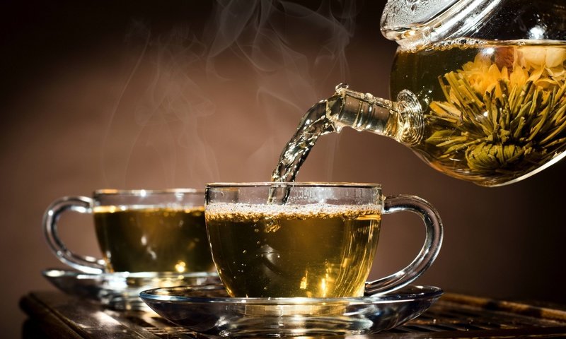 Обои стекло, чай, чайник, чашки, glass, tea, kettle, cup разрешение 1920x1080 Загрузить