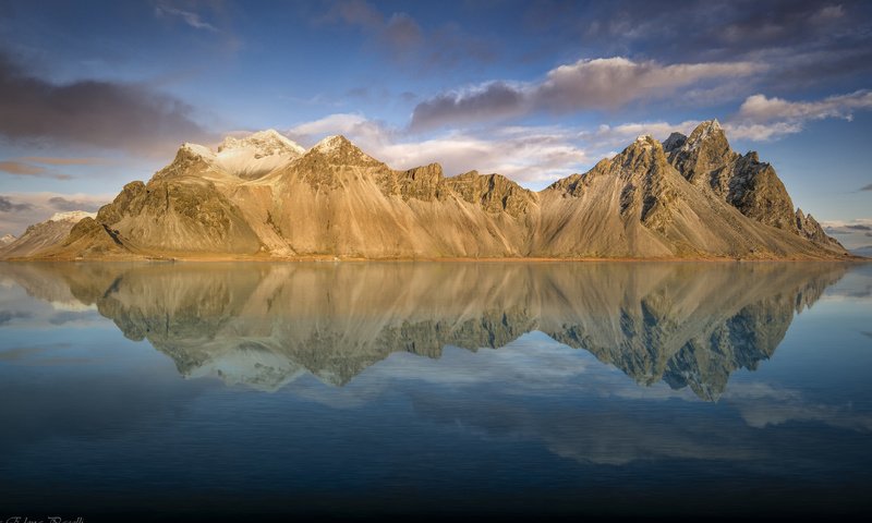 Обои небо, облака, озеро, горы, отражение, пейзаж, исландия, vestrahorn, auster-skaftafellssysla, the sky, clouds, lake, mountains, reflection, landscape, iceland разрешение 3840x2400 Загрузить