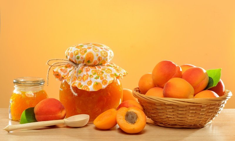 Обои фрукты, джем, абрикосы, варенье, fruit, jam, apricots разрешение 2880x1800 Загрузить