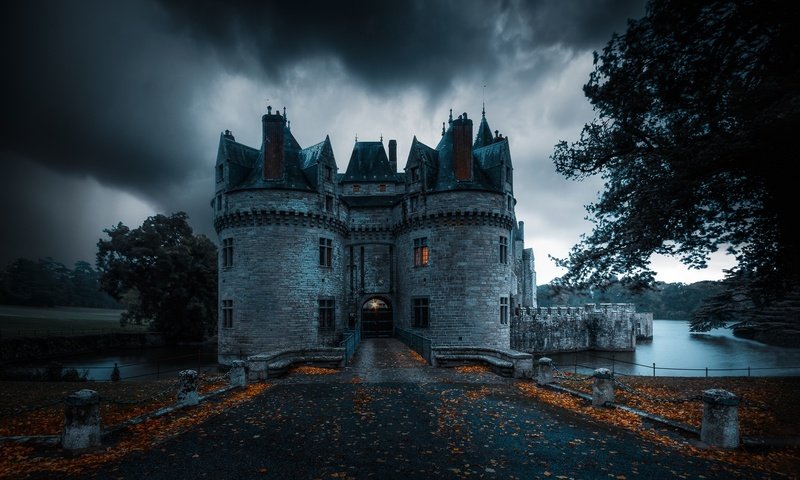 Обои замок, осень, франция, миссийак, castle, autumn, france, missillac разрешение 2048x1361 Загрузить