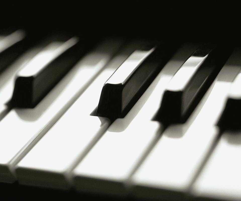 Обои пианино, клавиши, чёрно-белый, piano, keys, black and white разрешение 1920x1280 Загрузить