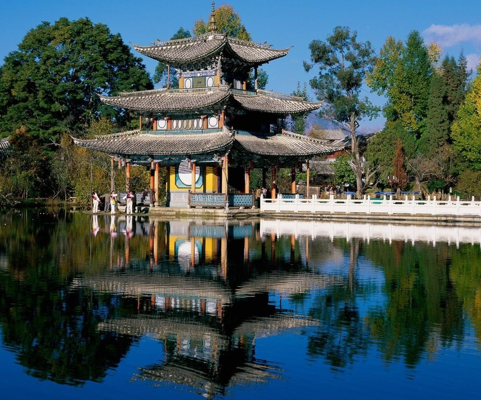 Обои стиль, домик, пруд, крыша, китайский, style, house, pond, roof, chinese разрешение 1920x1200 Загрузить
