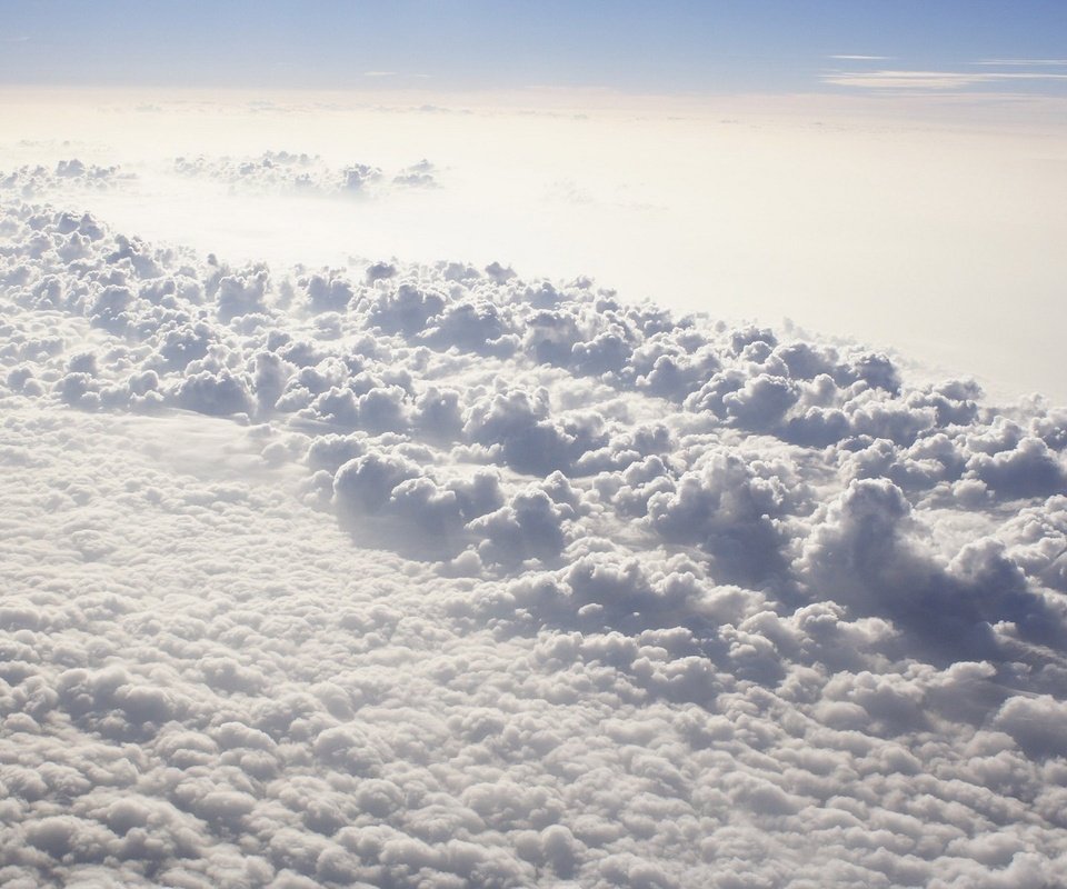 Обои небо, облака, белый, the sky, clouds, white разрешение 1920x1200 Загрузить