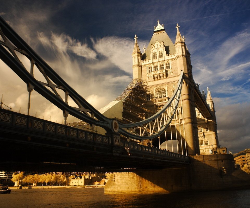 Обои река, лондон, город, англия, тауэрский мост, river, london, the city, england, tower bridge разрешение 2458x1638 Загрузить