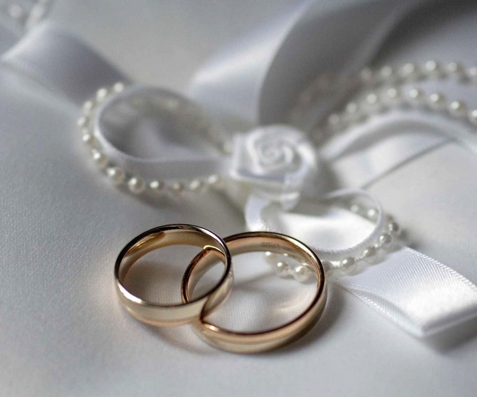 Обои белый, кольца, свадьба, праздник, white, ring, wedding, holiday разрешение 1920x1200 Загрузить