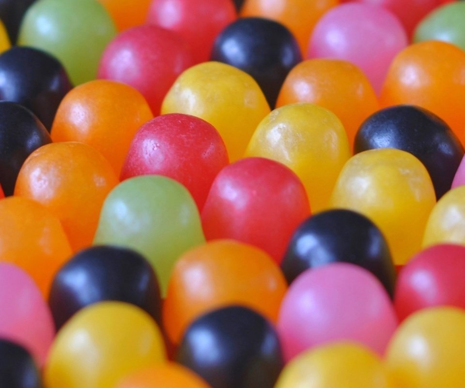 Обои разноцветные, конфеты, красочные, сладкое, драже, жевательные, yannick garcia, colorful, candy, sweet, pills, chewing разрешение 2048x1080 Загрузить
