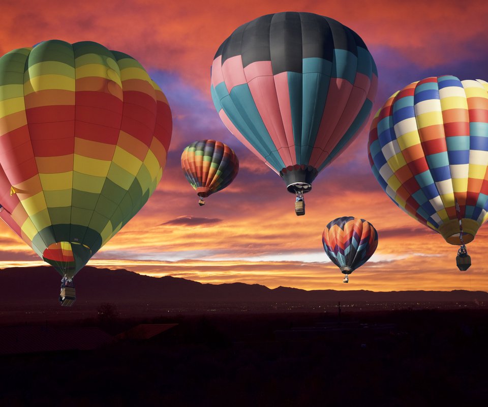 Обои небо, природа, закат, воздушные шары, balloon classic, the sky, nature, sunset, balloons разрешение 6016x4016 Загрузить