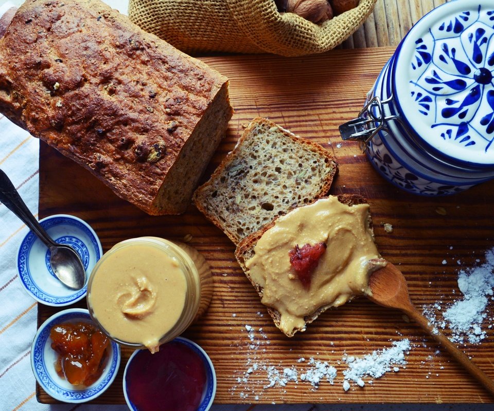 Обои бутерброд, джем, хлеб, завтрак, арахисовая паста, sandwich, jam, bread, breakfast, peanut butter разрешение 2860x2000 Загрузить