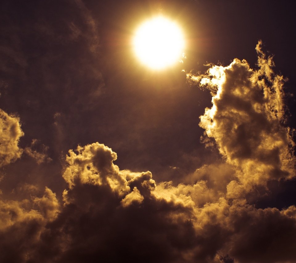 Обои небо, облака, солнце, тучки, солнечный свет, the sky, clouds, the sun, sunlight разрешение 2560x1600 Загрузить