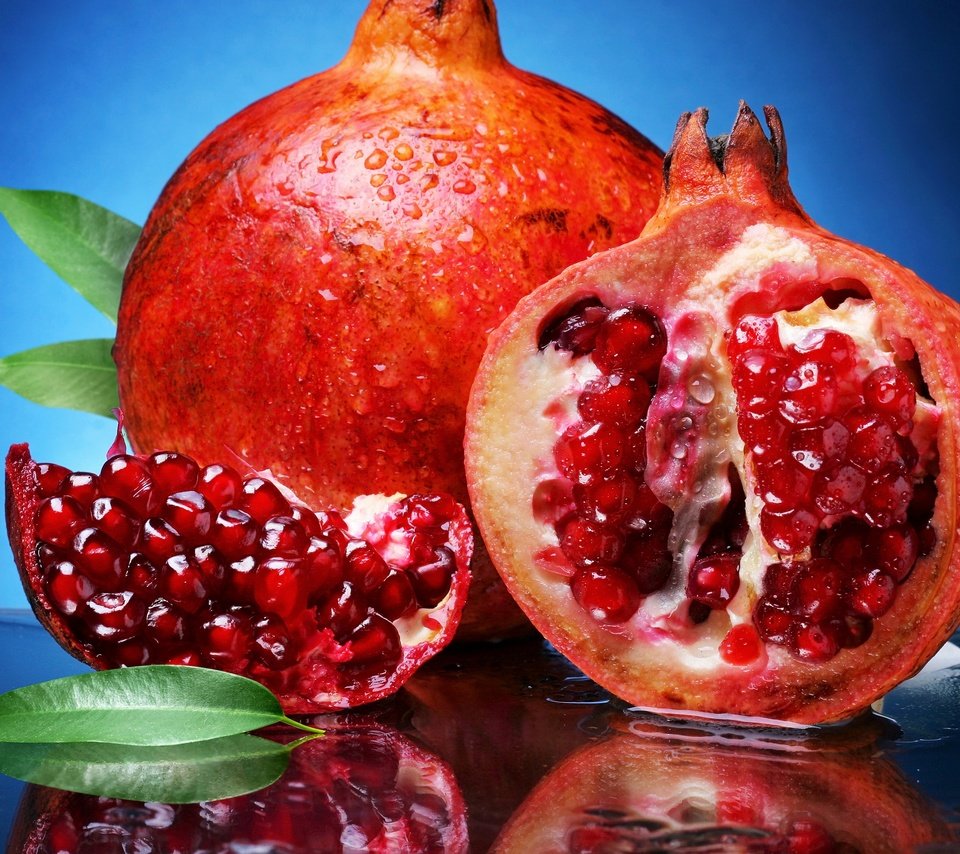 Обои фрукты, плоды, граната, гранат, fruit, pomegranate, garnet разрешение 2880x2079 Загрузить