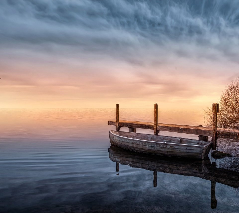 Обои озеро, природа, причал, лодка, lake, nature, pier, boat разрешение 1920x1200 Загрузить