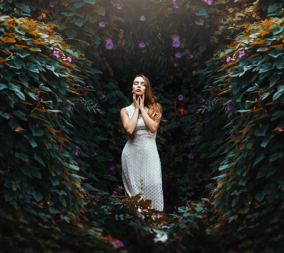 Обои цветы, природа, девушка, платье, ronny garcia, flowers, nature, girl, dress разрешение 2048x1417 Загрузить