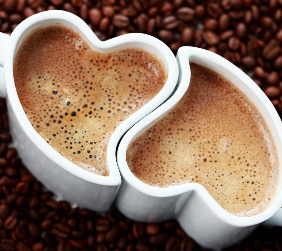 Обои кофе, сердце, любовь, кофейные зерна, чашки, пенка, coffee, heart, love, coffee beans, cup, foam разрешение 1920x1080 Загрузить