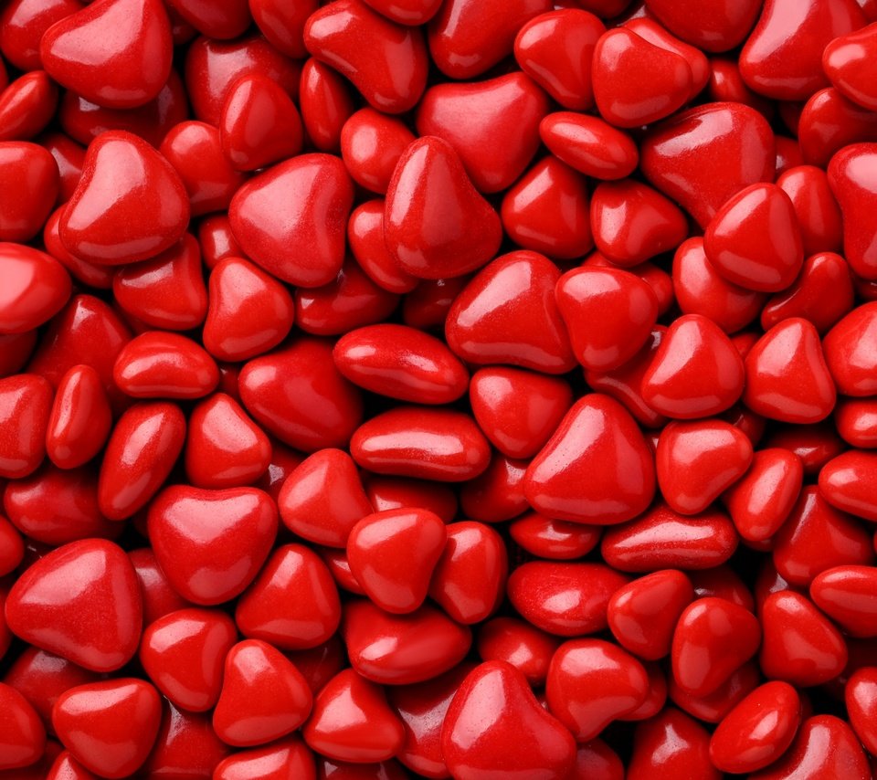 Обои конфеты, красные, сердце, любовь, сердечки, candy, red, heart, love, hearts разрешение 2880x1800 Загрузить