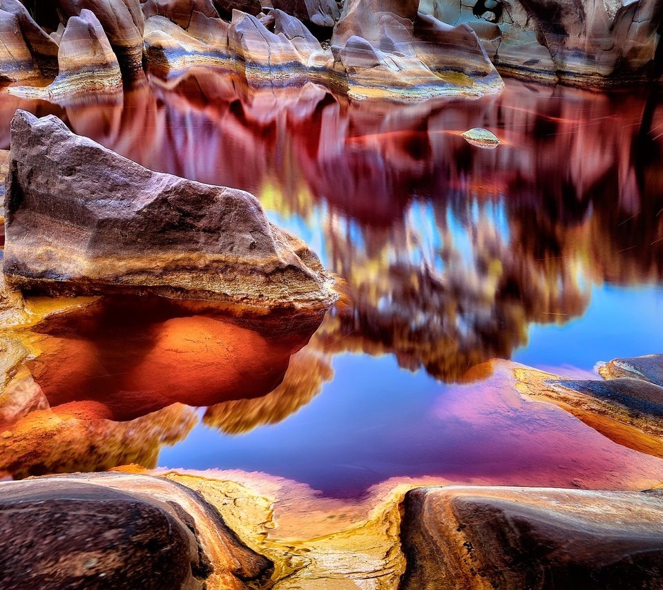 Обои река, природа, отражение, пейзаж, каньон, испания, рельеф, rio tinto, river, nature, reflection, landscape, canyon, spain, relief разрешение 2048x1156 Загрузить