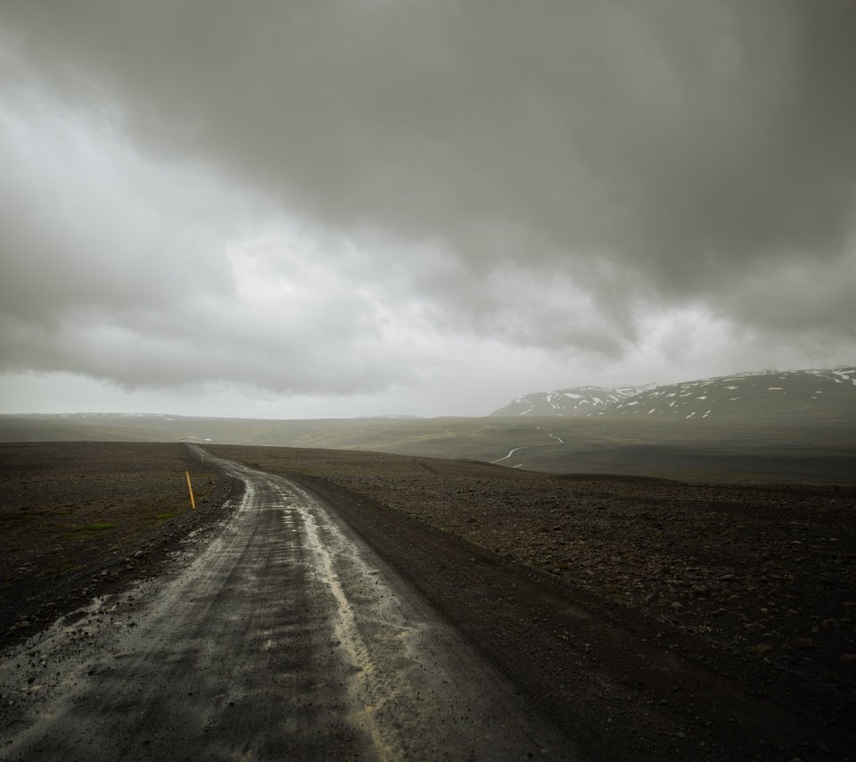 Обои дорога, облака, природа, пейзаж, гора, исландия, road, clouds, nature, landscape, mountain, iceland разрешение 5826x3884 Загрузить