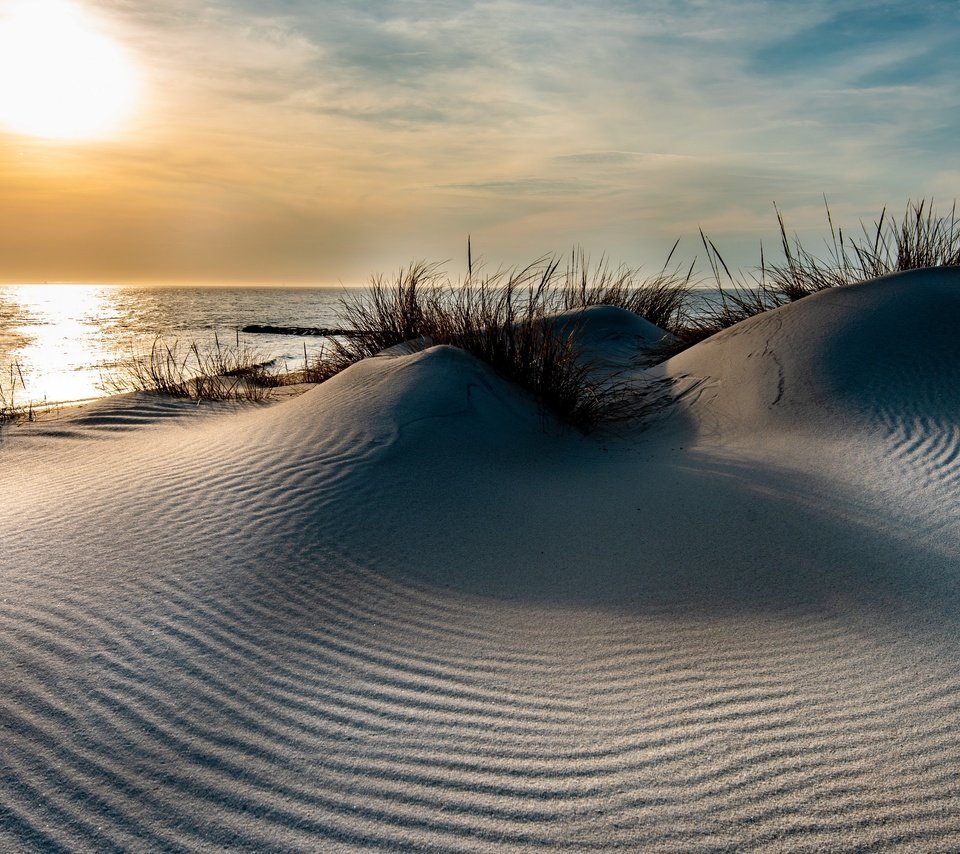 Обои небо, берег, закат, море, песок, горизонт, дюны, the sky, shore, sunset, sea, sand, horizon, dunes разрешение 3840x2160 Загрузить