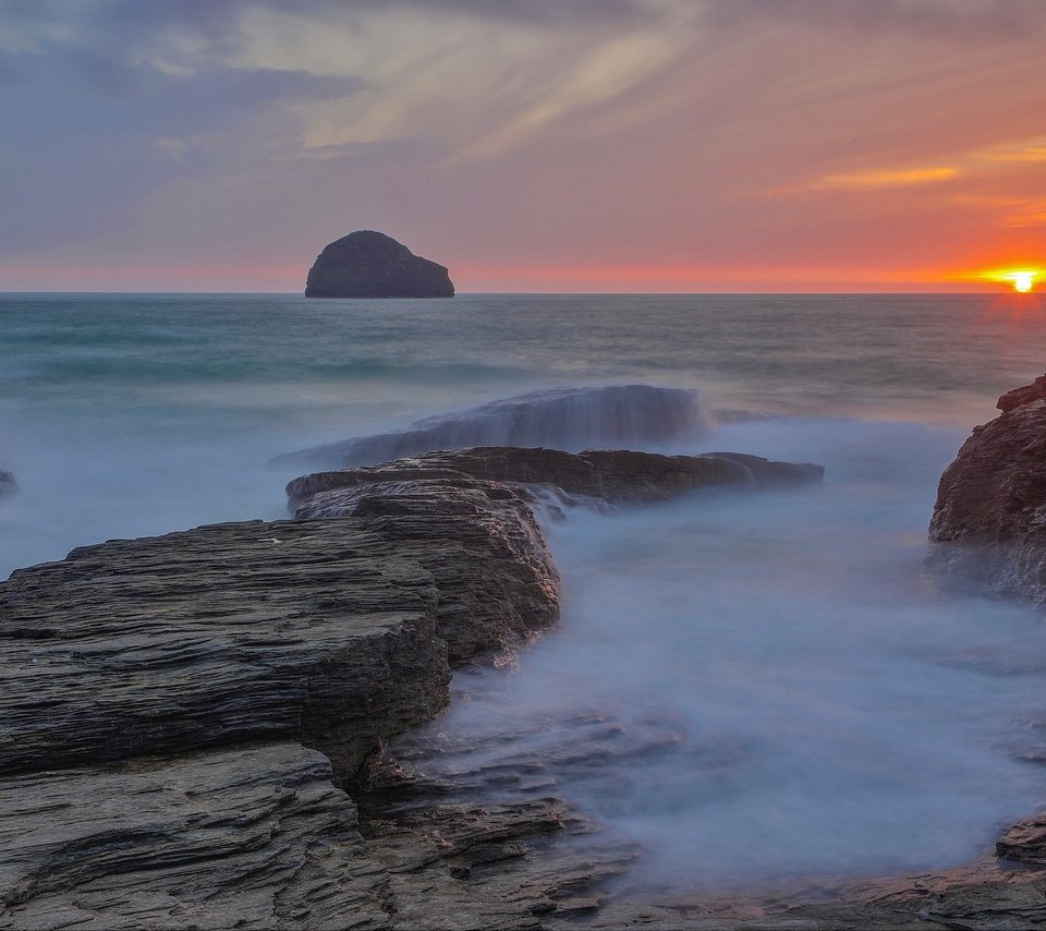 Обои скалы, закат, океан, австралия, rocks, sunset, the ocean, australia разрешение 3072x2048 Загрузить