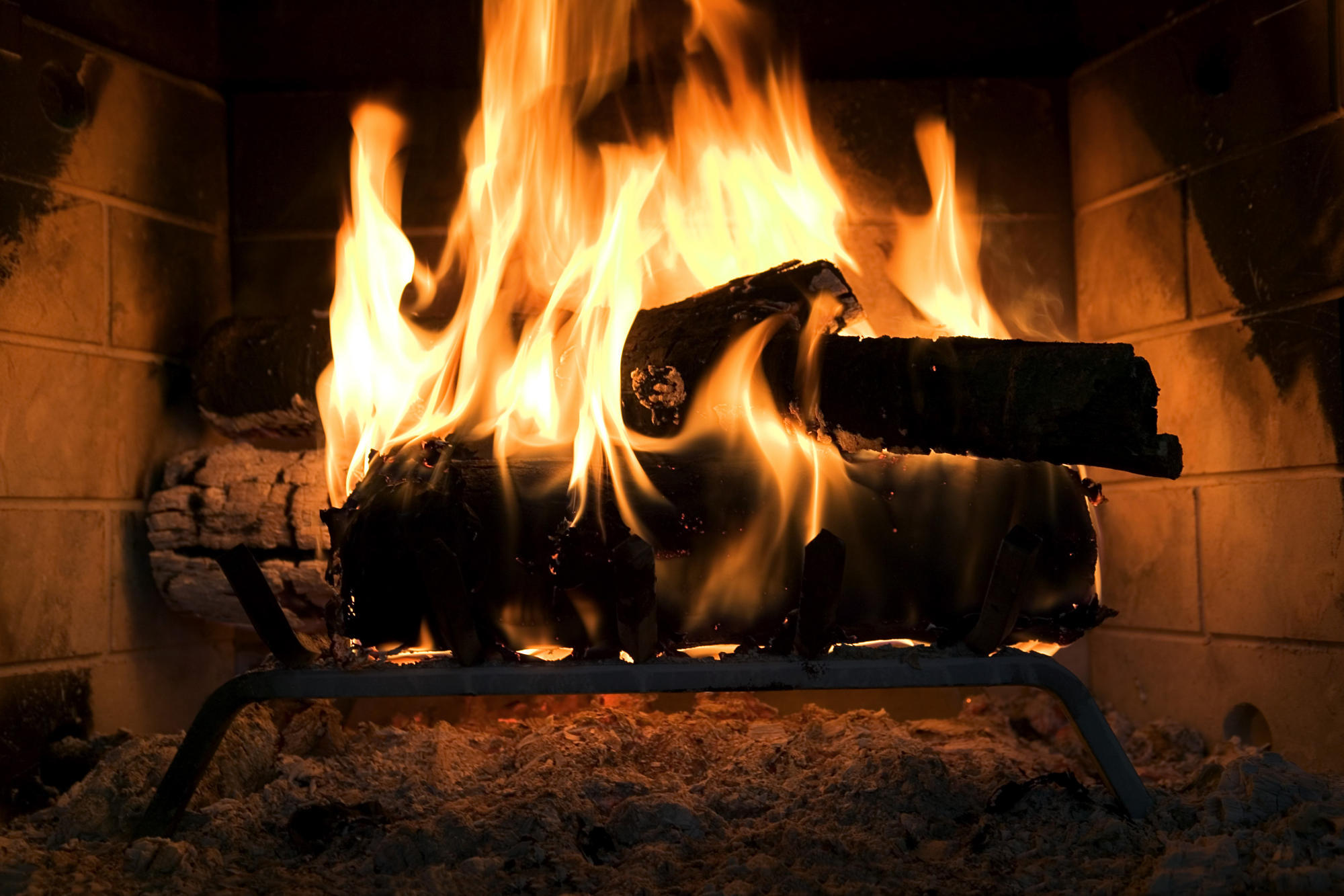 Обои пламя, огонь, камин, дрова, flame, fire, fireplace, wood разрешение 2000x1333 Загрузить