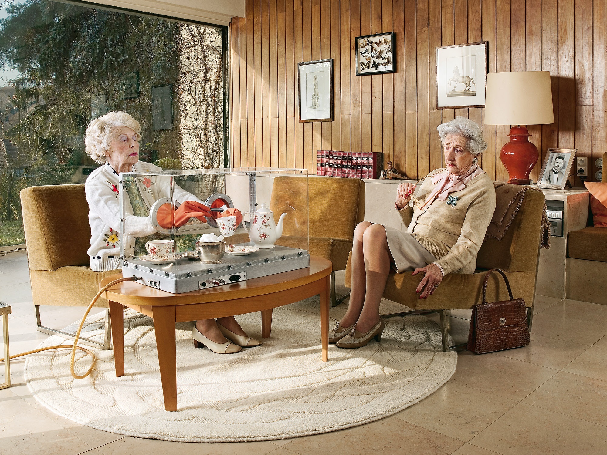 Комната пенсионера. Интерьер для пожилой женщины. Современная бабушка. Богатая бабушка. Интерьер для пожилых людей.