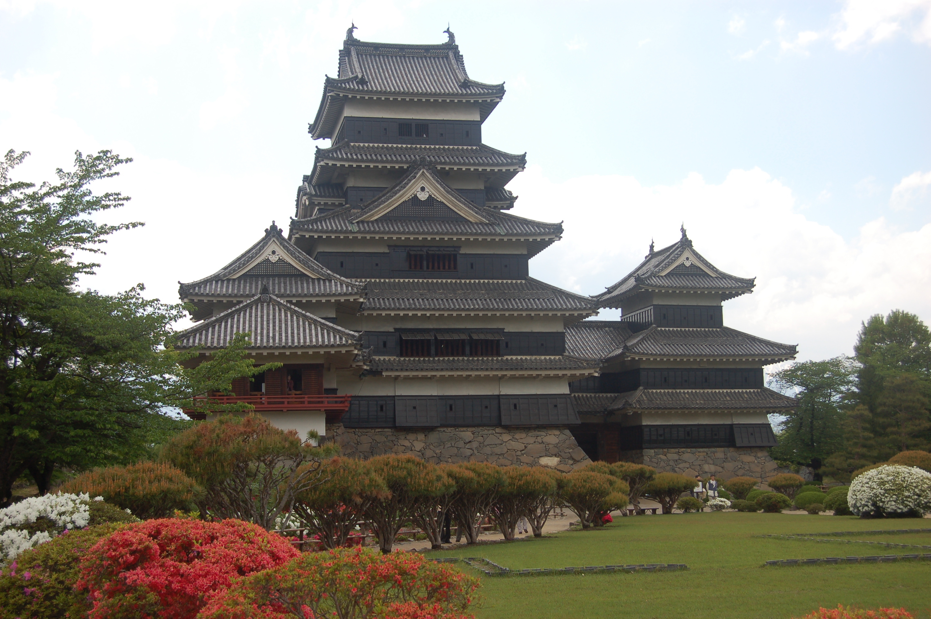 Обои замок, япония, дворец, хонсю, castle, japan, palace, honshu разрешение 3008x2000 Загрузить