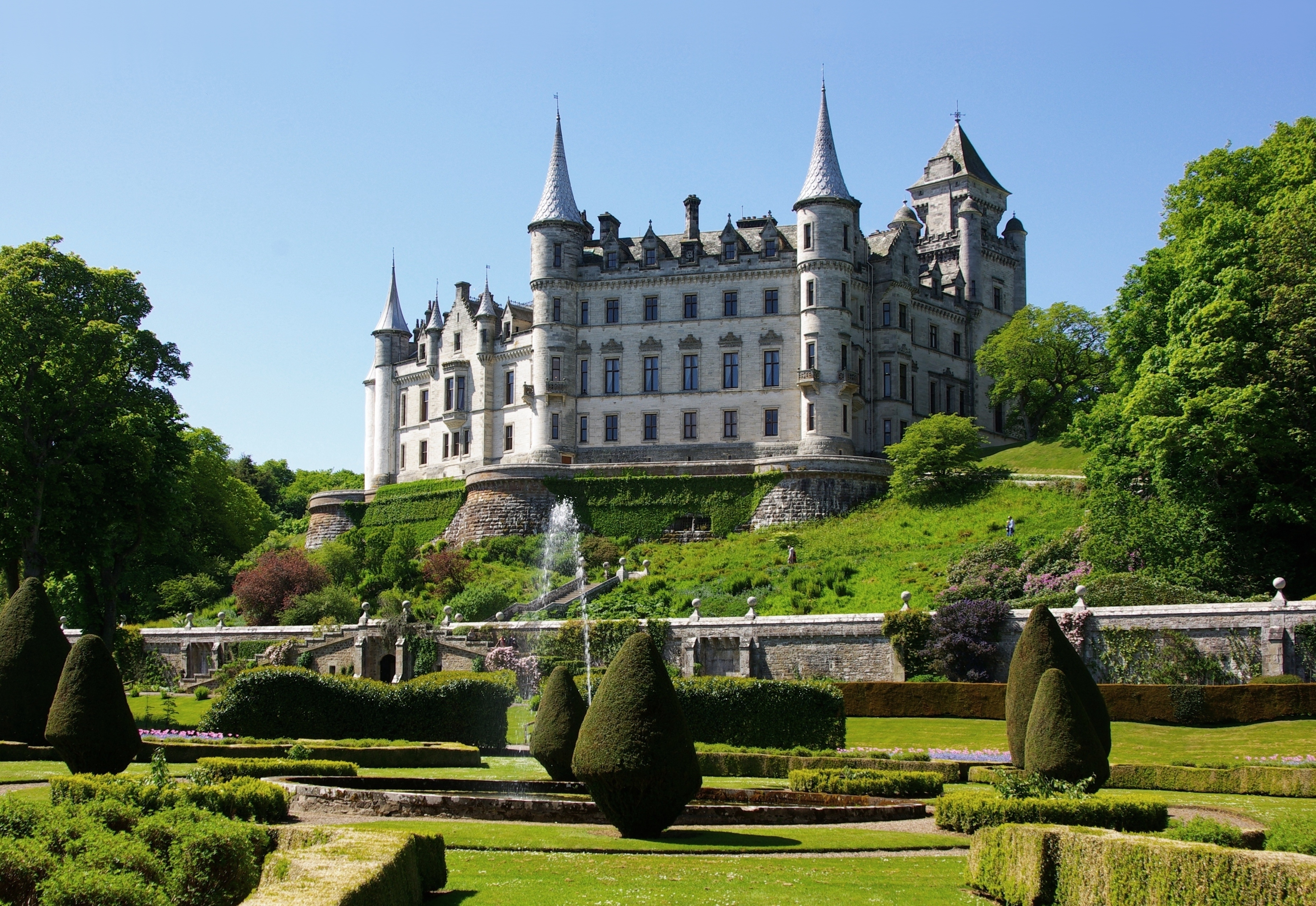 Обои парк, замок, сад, фонтан, шотландия, dunrobin castle, замок данробин, park, castle, garden, fountain, scotland разрешение 3702x2548 Загрузить
