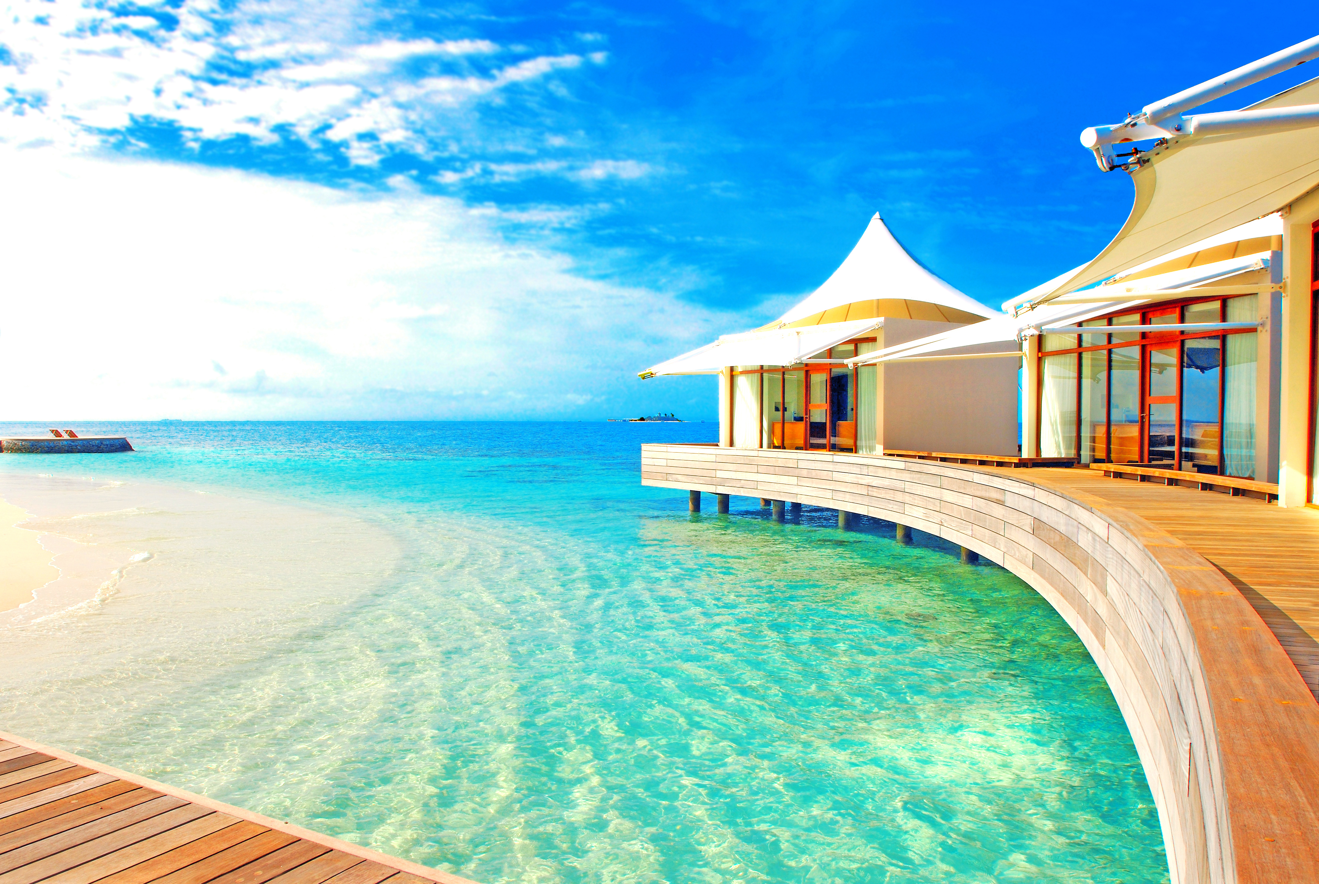 Place to relax. Мале Мальдивы пляжи. Мальдивы лакшери. Бунгало на Мальдивах. Мальдивы Резорт.