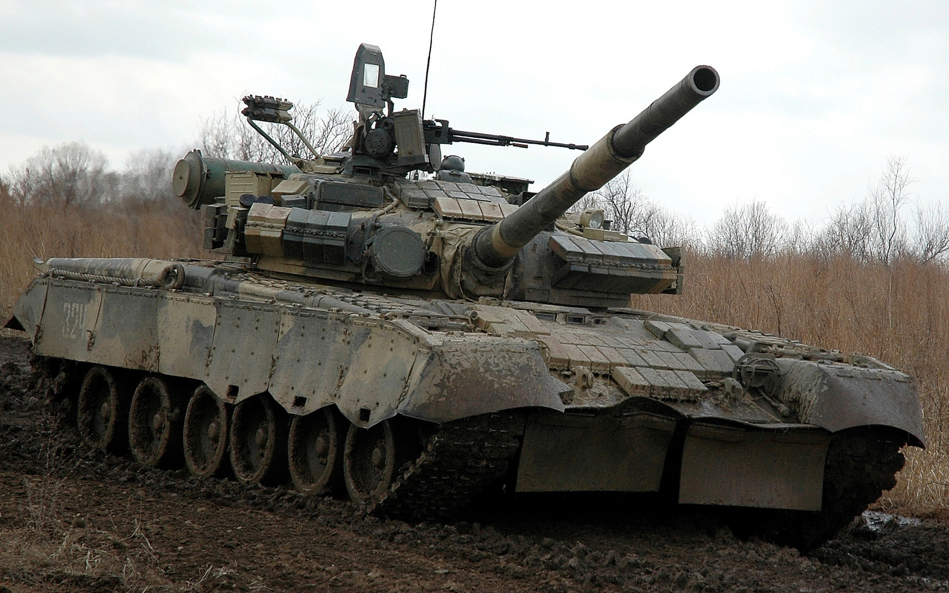 Обои грязь, танк, боевой, т-80, dirt, tank, combat, t-80 разрешение 1920x1200 Загрузить