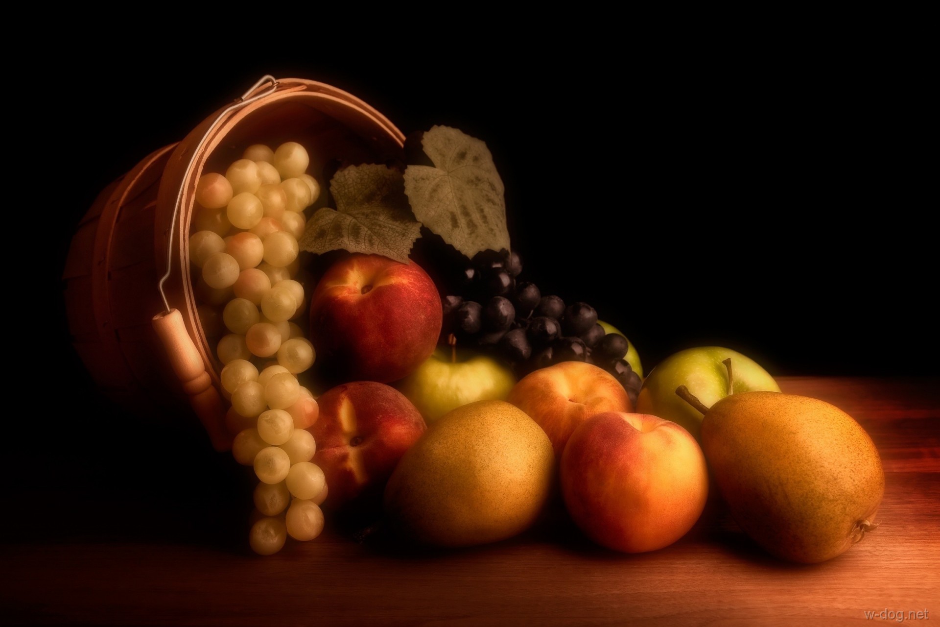 Обои виноград, фрукты, яблоки, персики, натюрморт, груши, grapes, fruit, apples, peaches, still life, pear разрешение 1920x1280 Загрузить
