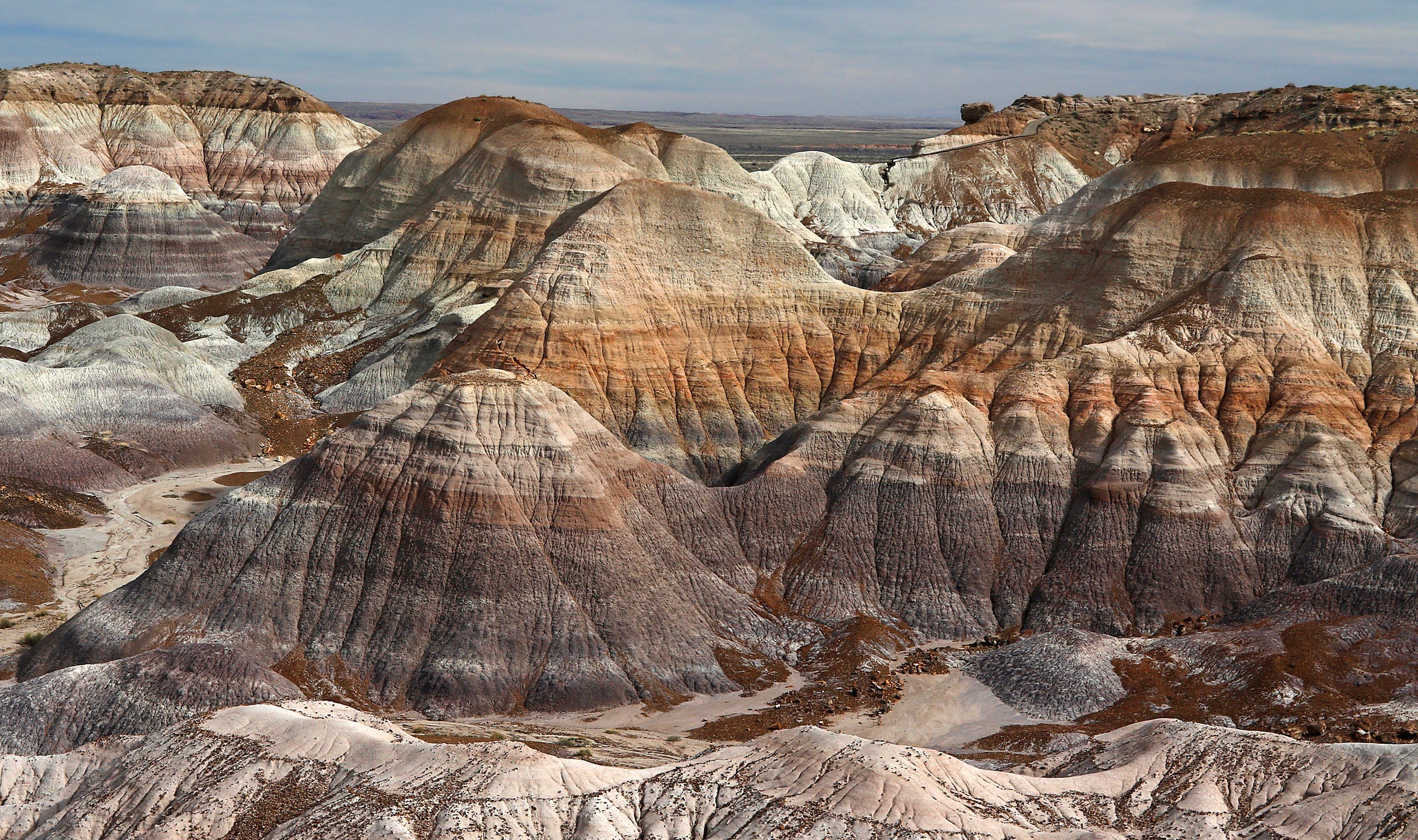 Обои горы, природа, сша, аризона, петрифайд-форест, mountains, nature, usa, az, petrified forest разрешение 2048x1214 Загрузить