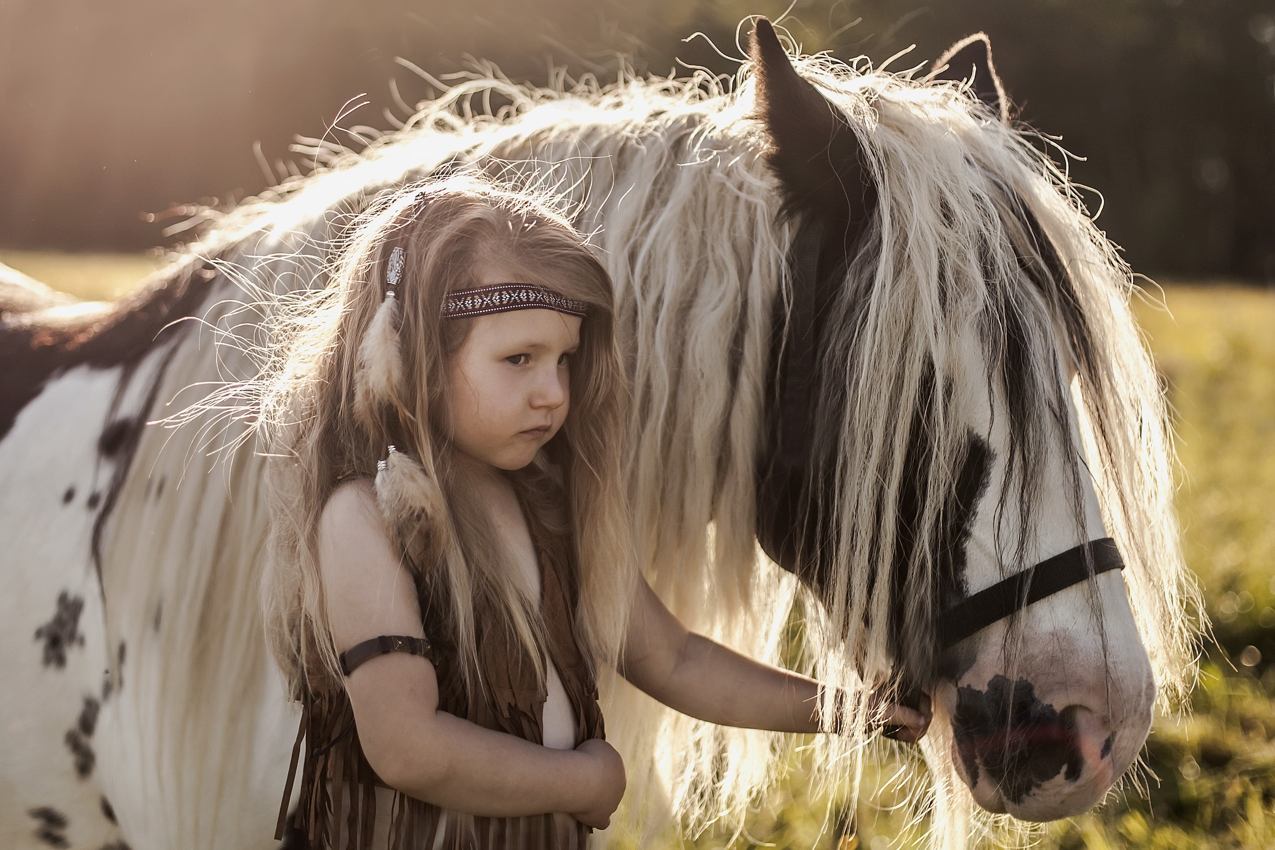 Девочка с лошадкой. Лошади и пони. Детская фотосессия с лошадьми. Девочка с пони. Фотосессия с лошадьми дети.