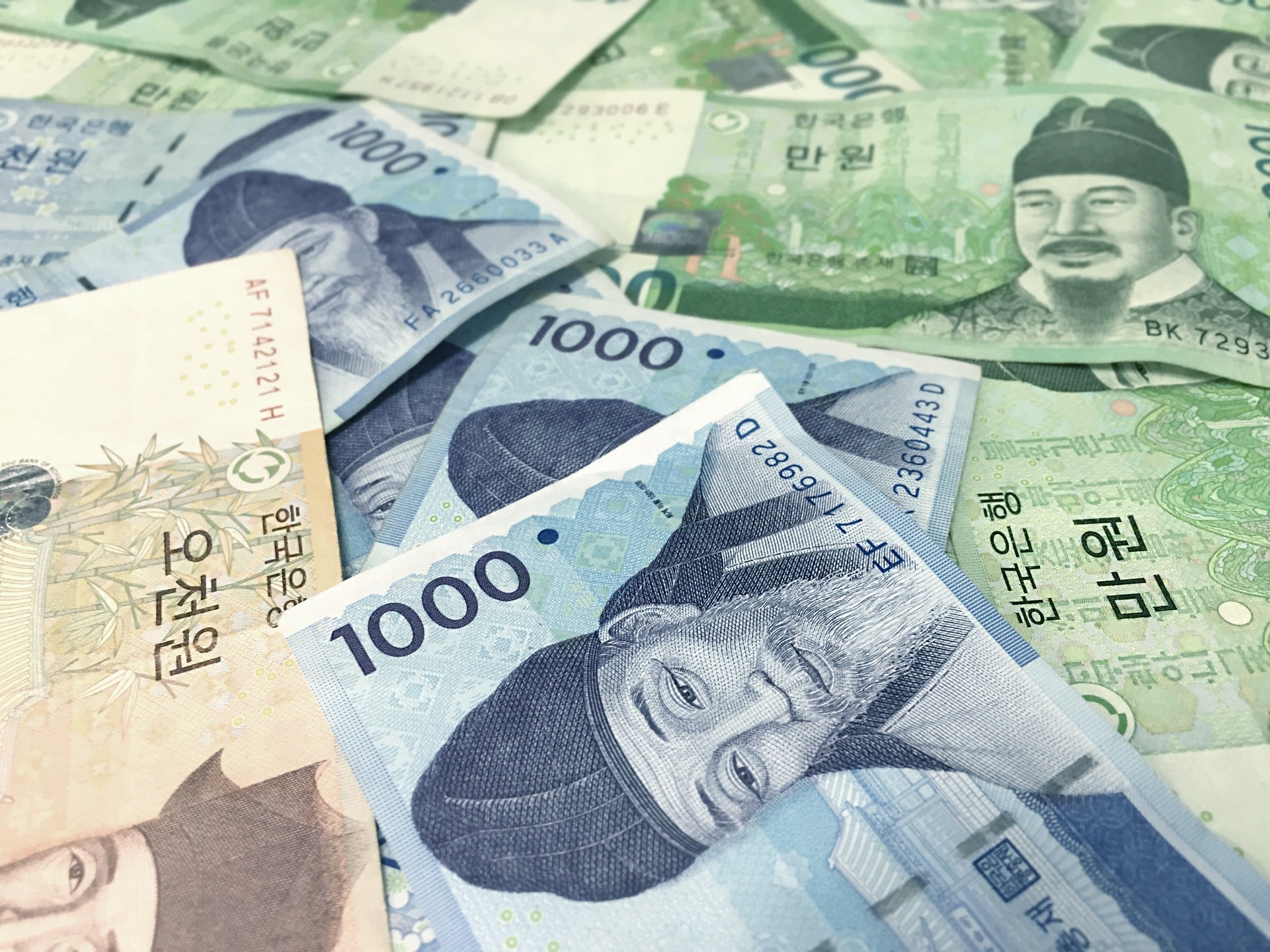 Валюта доллар вон. Корейские деньги. Купюры Южной Кореи. Корейские воны. Воны корейские деньги.